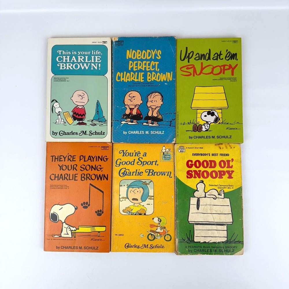 Vintage Charles Schulz Peanuts Charlie Brown Snoopy‎ Fawcett Crest Books Lot